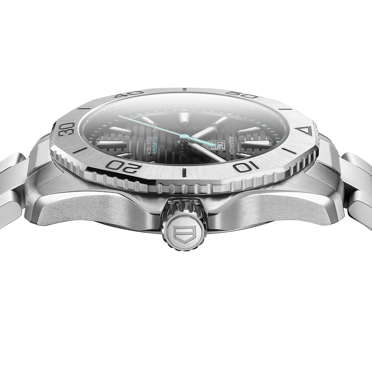 TAG Heuer Aquaracer Professional 200 Solargraph Watch with Black Sunray Brushed Dial