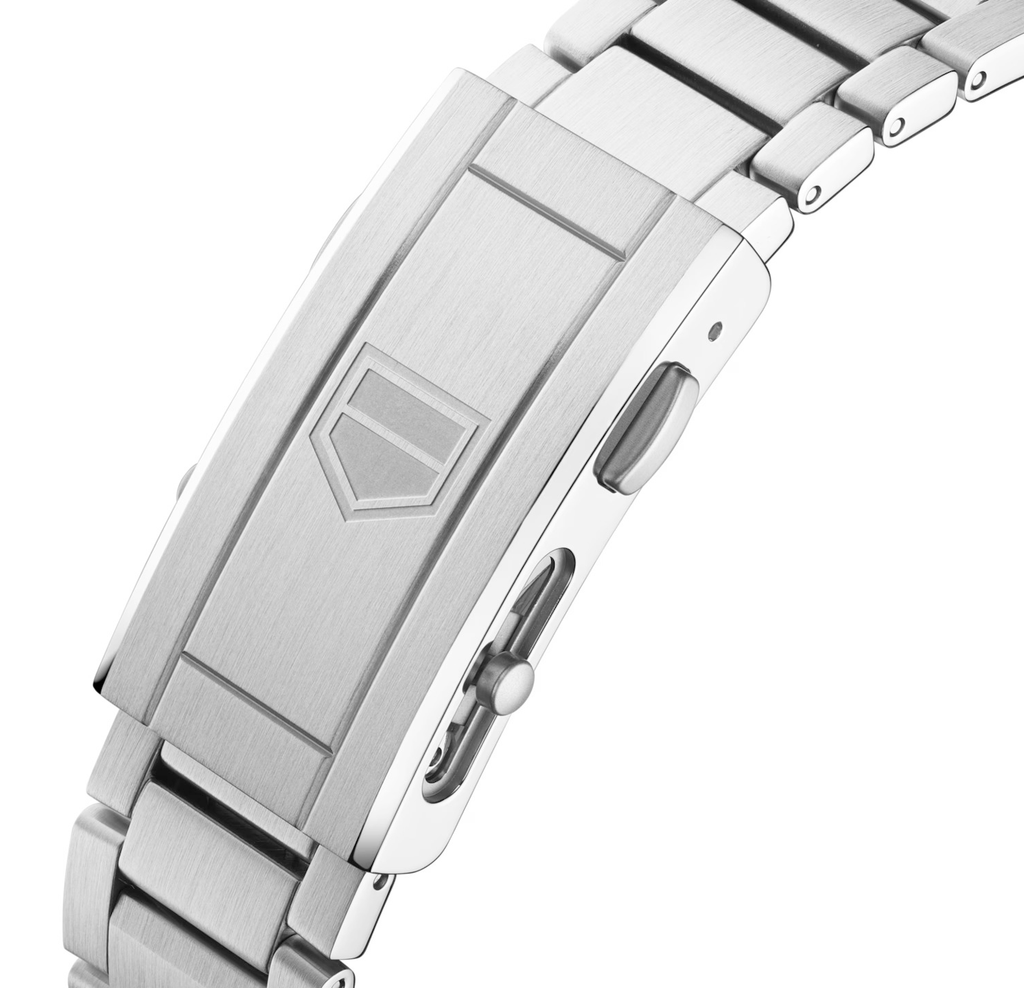 TAG Heuer Aquaracer Professional 300 GMT Watch with Green Dial