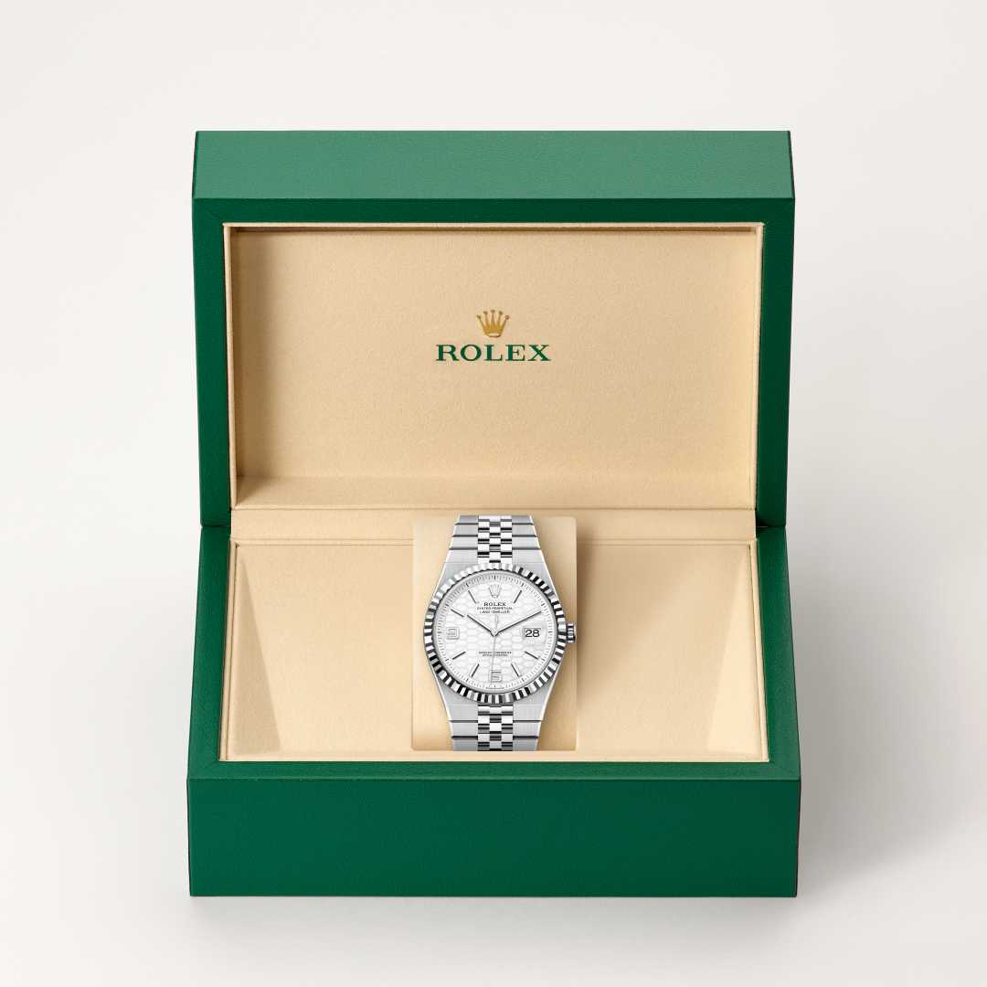 Rolex Land-Dweller 40