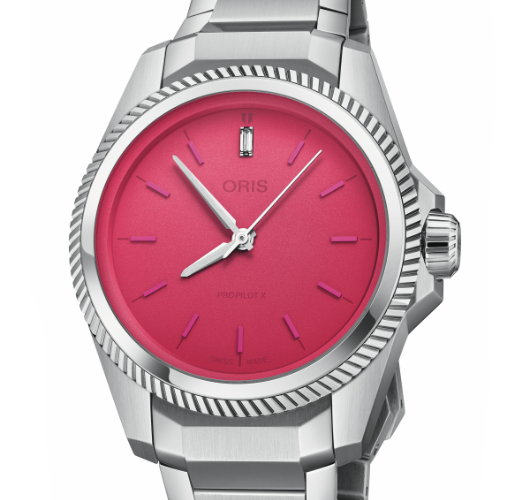 Oris ProPilot X Miss Piggy© Edition